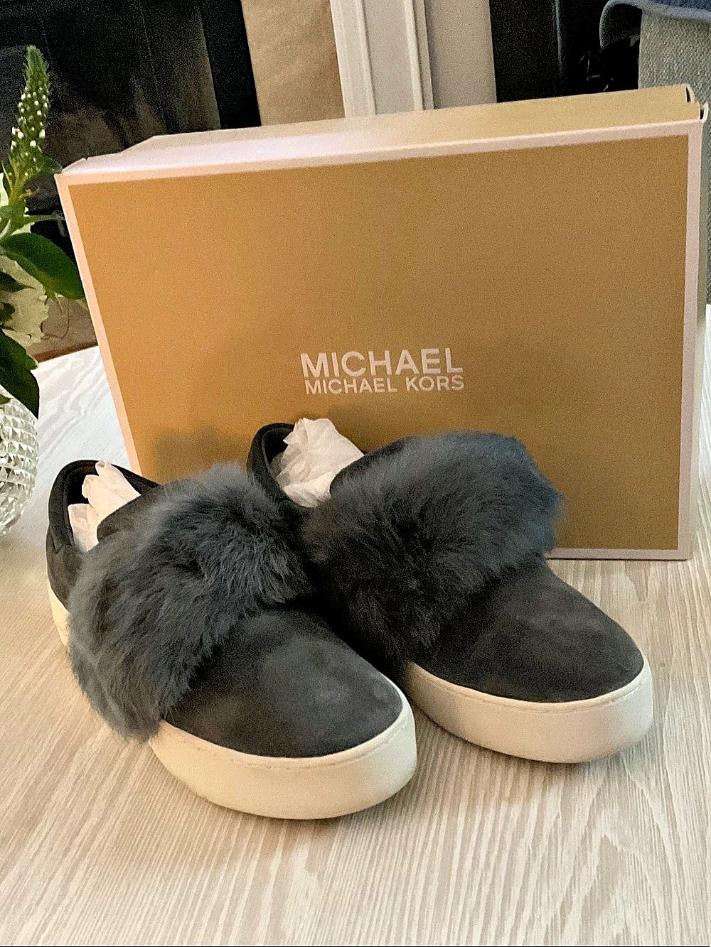 Michael Kors Maven Fur-Trimmed Slip-On Sneaker Sneakers Gray & Black US 7